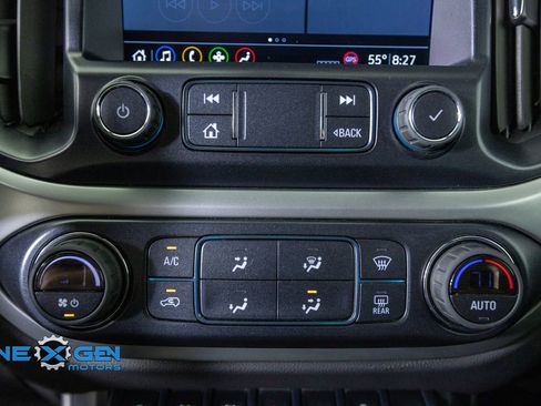 Used 2022 Chevrolet Colorado ZR2 w/ ZR2 Midnight Special Edition AWD/4WD image 21