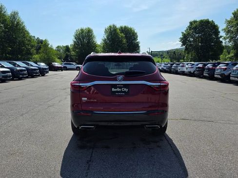 Used 2020 Buick Enclave Essence AWD/4WD image 7