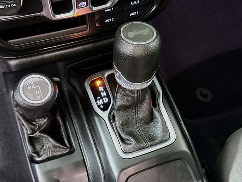 Used 2020 Jeep Wrangler Unlimited Sport AWD/4WD image 15