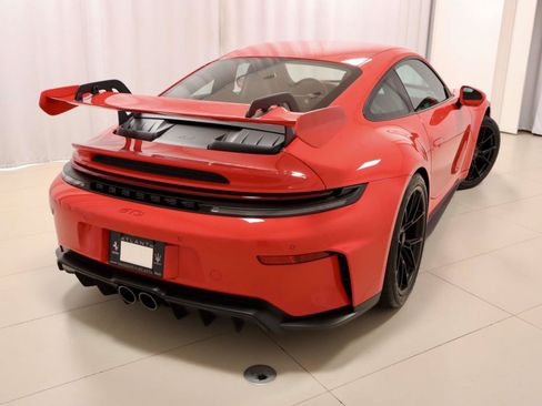 Used 2026 Porsche 911 GT3 RWD image 5