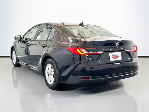 New 2026 Toyota Camry LE image 6
