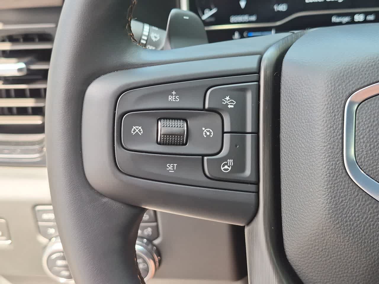 Used 2024 GMC Sierra 1500 AT4 w/ Technology Package AWD/4WD image 24