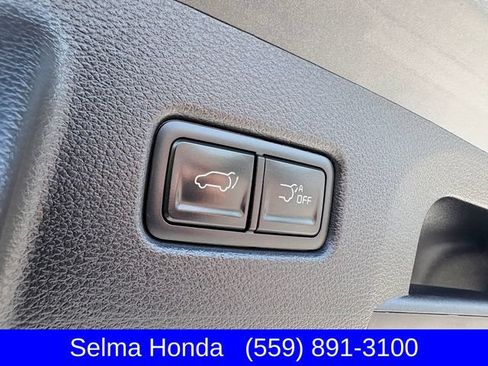 Used 2025 Kia Telluride S AWD/4WD image 27
