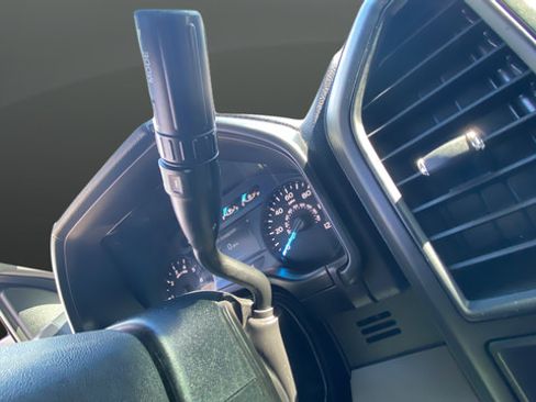 Used 2019 Ford F150 XL w/ Equipment Group 101A Mid AWD/4WD image 18