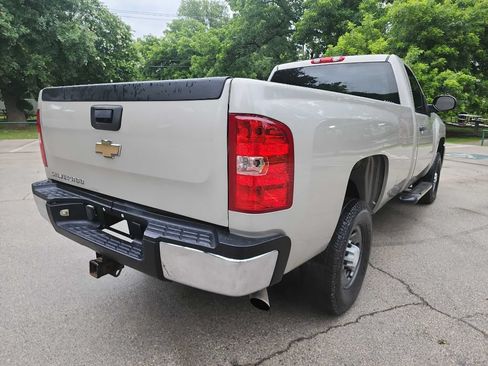Used 2007 Chevrolet Silverado 2500 W/T RWD image 10