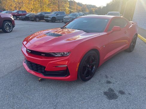 Used 2020 Chevrolet Camaro SS image 6