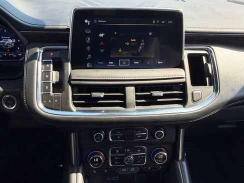 Used 2024 Chevrolet Tahoe LT w/ Luxury Package AWD/4WD image 16