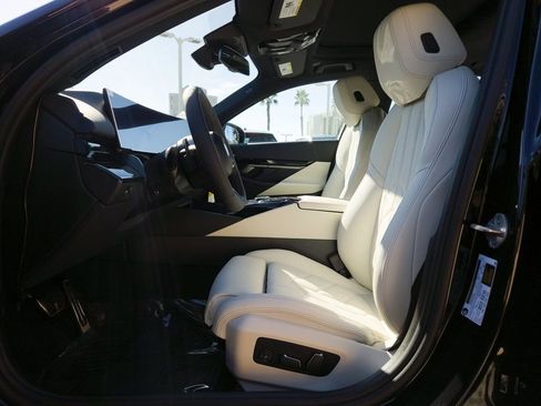 New 2026 BMW 530i w/ M Sport Package image 10