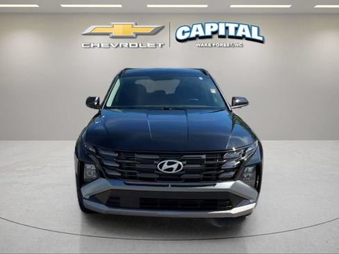 Used 2025 Hyundai Tucson SEL FWD image 8