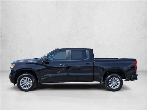 Used 2022 Chevrolet Silverado 1500 RST RWD image 8