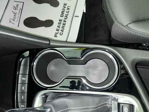 Used 2024 Buick Encore GX Sport Touring image 21