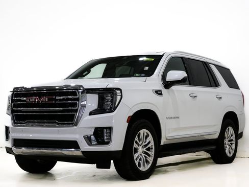Used 2021 GMC Yukon SLT w/ SLT Premium Package AWD/4WD image 3