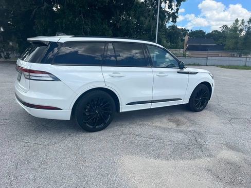 Used 2025 Lincoln Aviator Reserve w/ Luxury Package RWD image 4