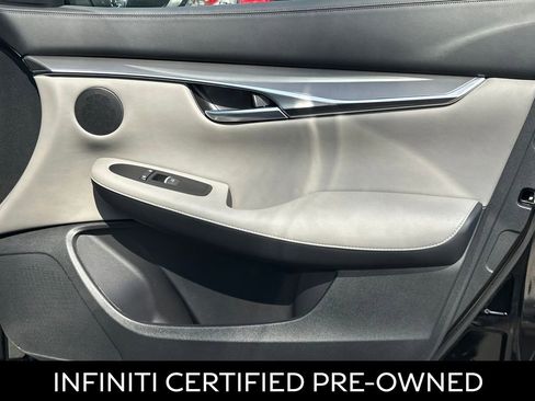 Certified 2025 INFINITI QX50 Luxe image 36