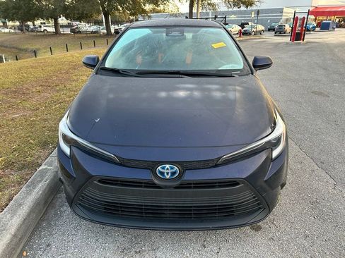 Certified 2025 Toyota Corolla LE image 8