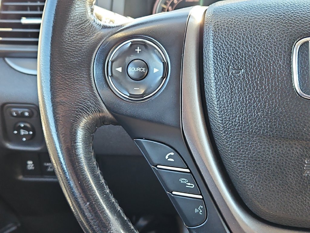 Certified 2017 Honda Ridgeline RTL image 21