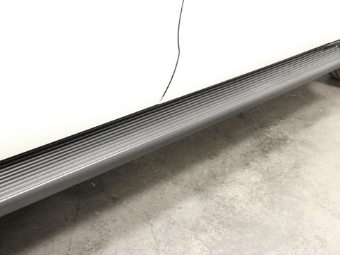 Used 2024 Ford Expedition XLT image 10