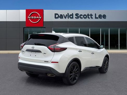 Used 2023 Nissan Murano SV w/ SV Midnight Edition Package image 5