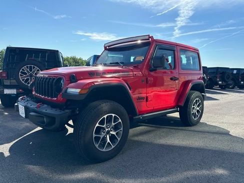 Used 2024 Jeep Wrangler Sport AWD/4WD image 7