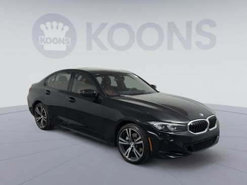 Used 2023 BMW 330i xDrive Sedan w/ Premium Package image 10