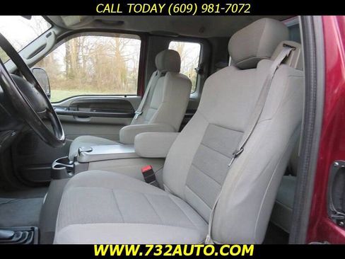 Used 2005 Ford F250 XLT image 25