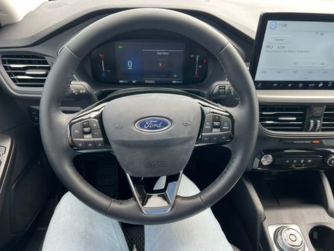 New 2025 Ford Escape Base w/ Class II Trailer Tow Package image 25