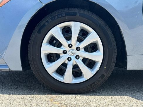Certified 2022 Toyota Corolla LE FWD image 26