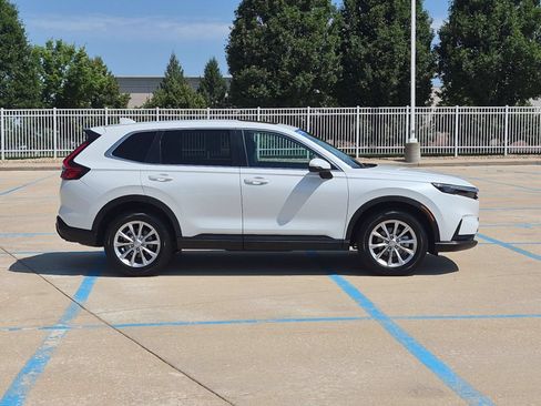 Used 2023 Honda CR-V EX image 5