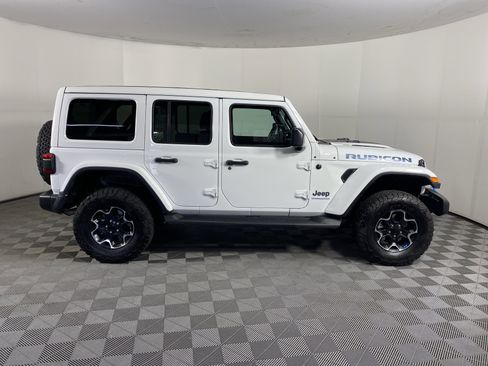 Used 2023 Jeep Wrangler Unlimited Rubicon 4xe w/ Cold Weather Group AWD/4WD image 8