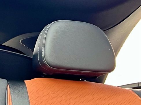 Certified 2026 Mercedes-Benz GLC 300 4MATIC image 17