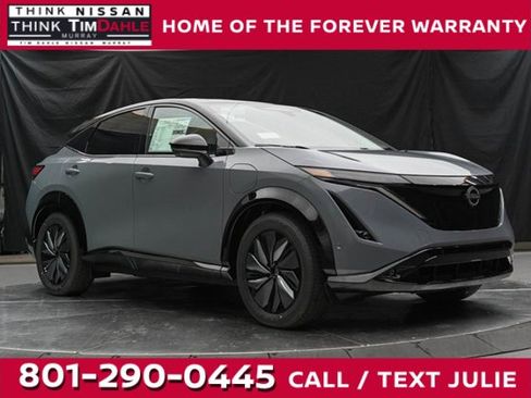 New 2025 Nissan Ariya Platinum image 1