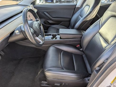 Used 2019 Tesla Model 3 Long Range image 26