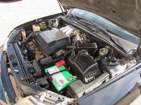 Used 2001 Toyota Avalon XLS image 25