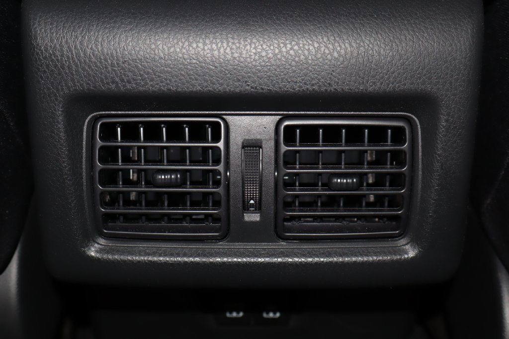 Used 2026 Toyota Camry LE FWD image 35