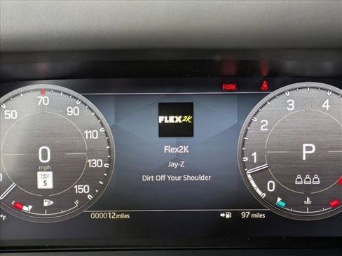 Used 2026 Land Rover Defender 110 X-Dynamic SE AWD/4WD image 11