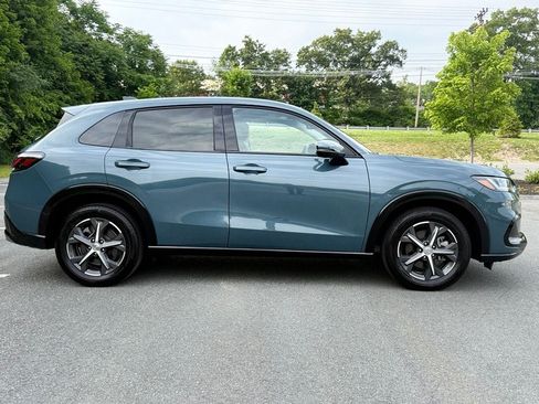 Used 2024 Honda HR-V EX-L image 7