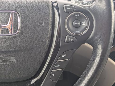 Used 2016 Honda Pilot Elite image 12