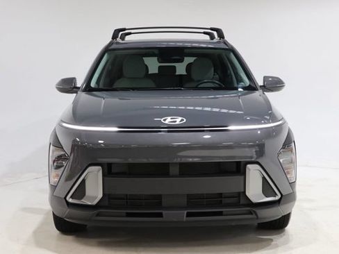 Certified 2024 Hyundai Kona SEL w/ Convenience Package FWD image 2
