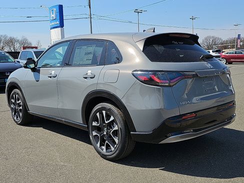 New 2026 Honda HR-V EX-L image 4