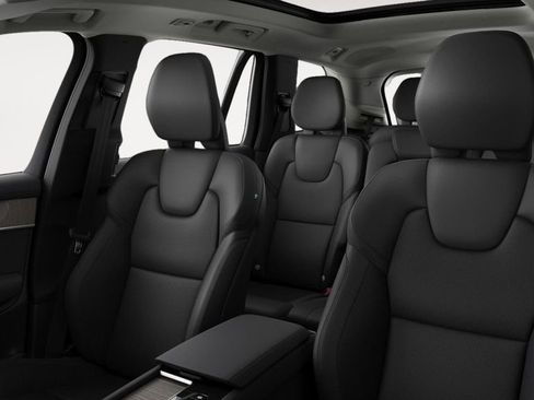 New 2026 Volvo XC90 T8 Ultra w/ Protection Package Premier AWD/4WD image 7