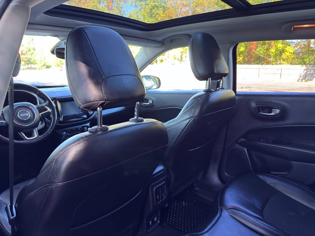 Used 2019 Jeep Compass Latitude AWD/4WD image 25