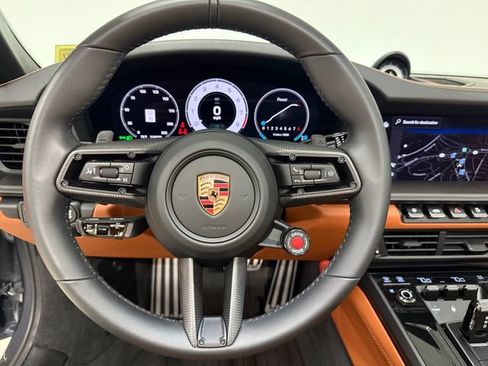 Certified 2026 Porsche 911 Targa 4 GTS AWD/4WD image 17