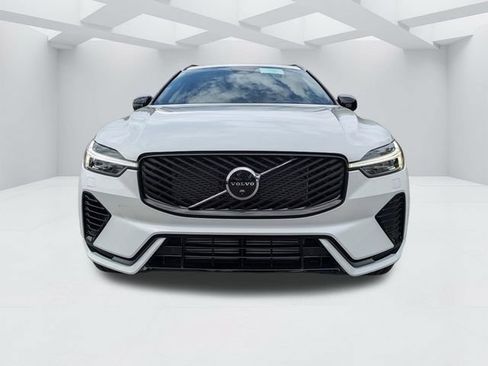New 2026 Volvo XC60 T8 Plus w/ Protection Package Premier AWD/4WD image 9
