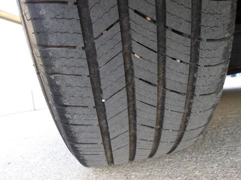 Used 2014 Nissan Altima 2.5 SL w/ Moonroof Package FWD image 47