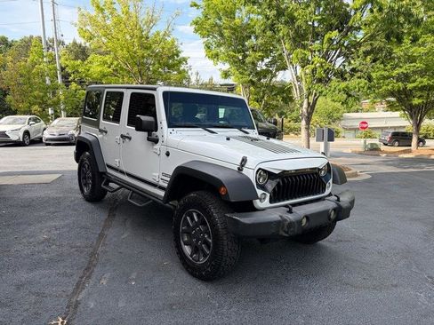 Used 2016 Jeep Wrangler Unlimited Sport w/ Quick Order Package 24S AWD/4WD image 10
