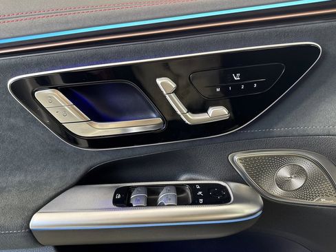 New 2025 Mercedes-Benz EQE AMG AMG EQE image 12