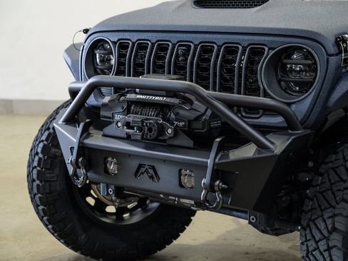 Used 2024 Jeep Wrangler Unlimited Rubicon w/ Technology Group AWD/4WD image 23
