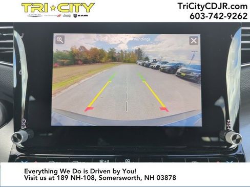 New 2025 Jeep Wagoneer Series II w/ Convenience Group I image 19