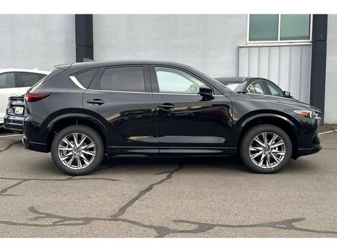 New 2025 MAZDA CX-5 AWD 2.5 S w/ Premium Plus Pkg image 2