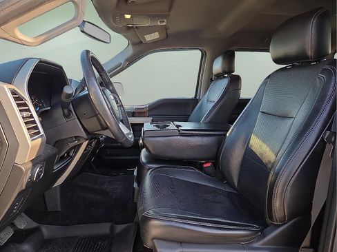 Used 2017 Ford F150 Lariat w/ Trailer Tow Package image 14